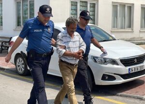 ADANA (AA) – Adana'nın merkez Çukurova ilçesinde klima motorunu çalıp