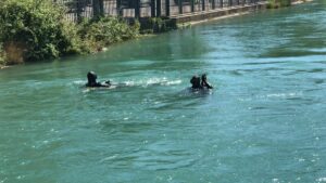 ADANA (AA) – Adana'nın merkez Seyhan ilçesinde sulama kanalında akıntıya