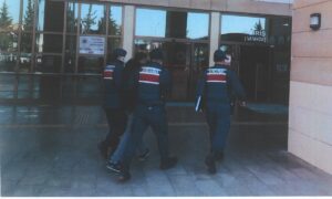 AFYONKARAHİSAR (AA) – Afyonkarahisar'ın Dinar ilçesinde hakkında "anayasal düzeni ortadan