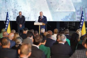 SREBRENİTSA (AA) – AK Parti Genel Başkanvekili Numan Kurtulmuş, Srebrenitsa'daki