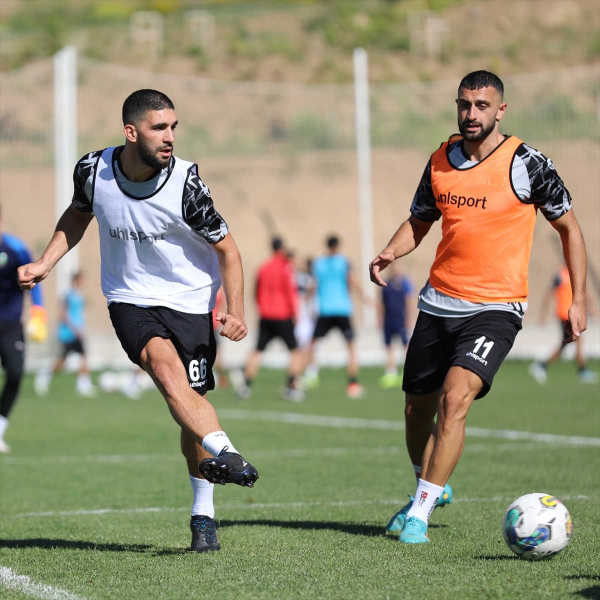 Alanyaspor hazırlıklarını çift antrenmanla sürdürdü