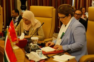 CEZAYİR (AA) – Aile ve Sosyal Hizmetler Bakanı Derya Yanık,