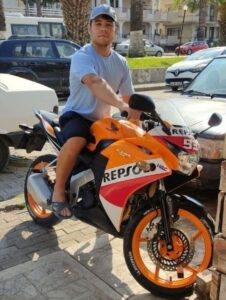 BALIKESİR (AA) – Balıkesir'in Edremit ilçesi açıklarında motor arızası nedeniyle