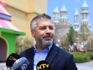 İSTANBUL (AA) – Vialand Tema Park'ta Kurban Bayramı, özel kortej