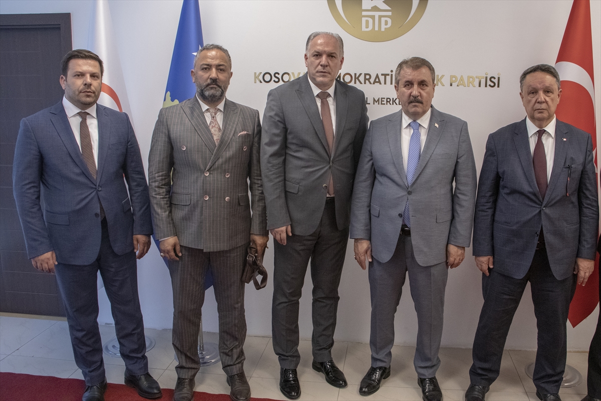 BBP Genel Başkanı Destici, Kosova'nın Prizren kentinde temaslarda bulundu
