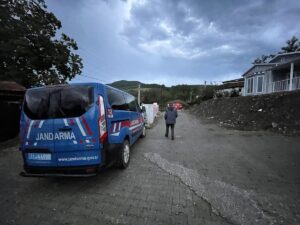 BİLECİK (AA) – Bilecik'in Gölpazarı ilçesinde oğluyla sel sularına kapılan