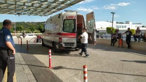 ÇORUM (AA) – Çorum’da iki otomobilin çarpışması sonucu meydana gelen