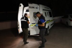 DENİZLİ (AA) – Denizli'nin Pamukkale ilçesinde bir kadın, boşanma aşamasındaki