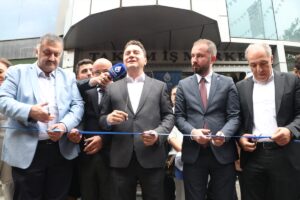 TRABZON (AA) – DEVA Partisi Genel Başkanı Ali Babacan, "Biz
