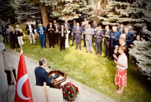 LAHEY/BUDAPEŞTE (AA) – Türkiye'nin Lahey Büyükelçiliğinde yapılan 15 Temmuz Demokrasi