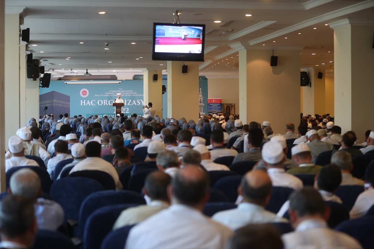 Diyanet İşleri Başkanı Erbaş, Arafat Bilgilendirme Toplantısı'nda konuştu: