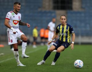 - Fenerbahçe: 3 - Mol Fehervar: 0