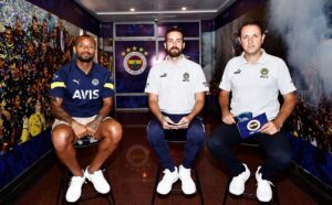 İSTANBUL (AA) – Fenerbahçe'nin yeni transferi Brezilya asıllı İtalyan futbolcu