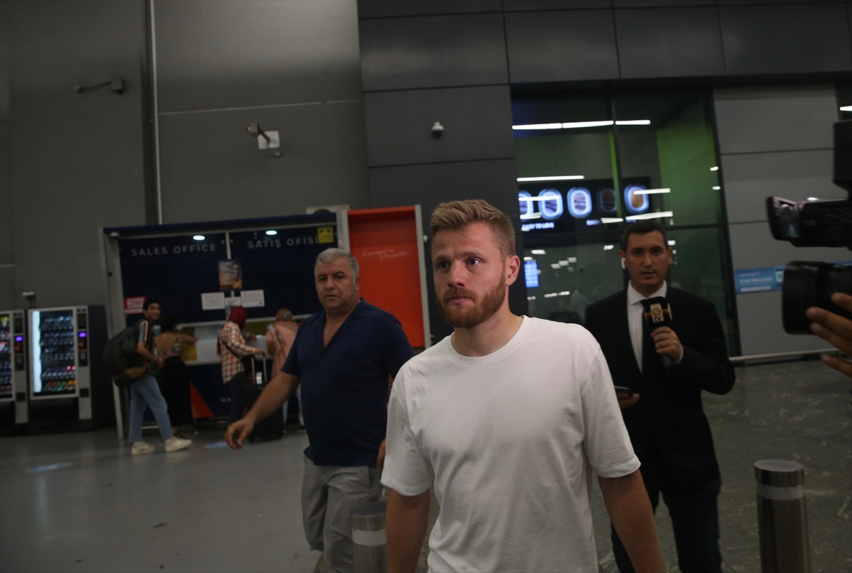 Fredrik Midtsjö, Galatasaray için İstanbul'da