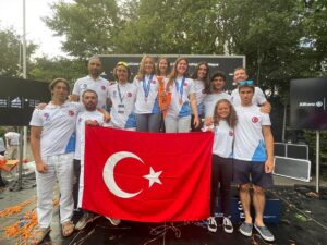 ANKARA (AA) – Genç milli yelkenciler, Hollanda'da düzenlenen World Sailing