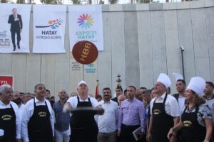 HATAY (AA) – Hatay'ın ana vatana katılışının 83'üncü yıl dönümü