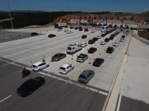 BURSA (AA) – İstanbul-İzmir Otoyolu'nda, Kurban Bayramı'nın ardından hafta sonunda