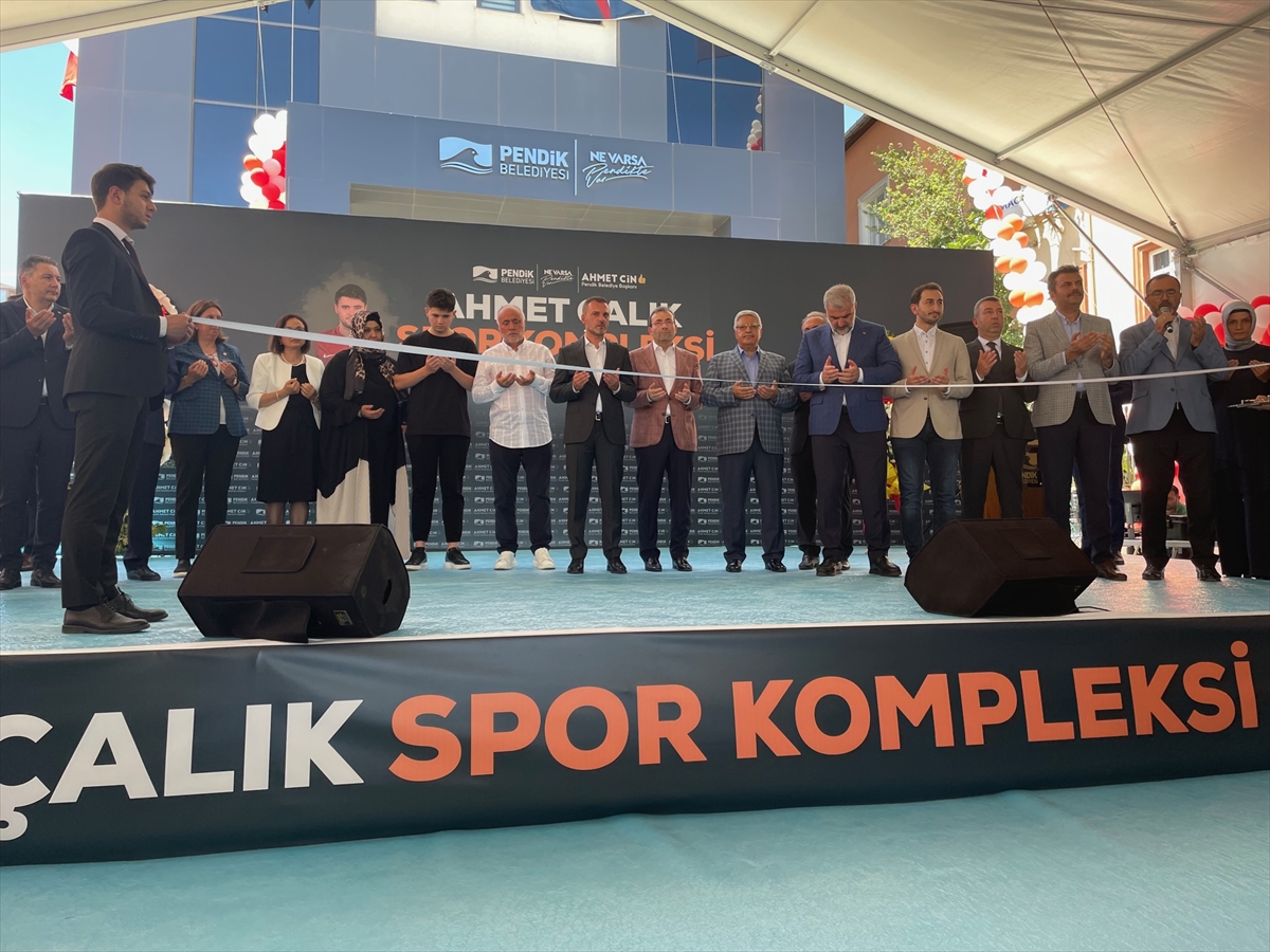 İstanbul'da Ahmet Çalık Spor Kompleksi'nin açılışı yapıldı