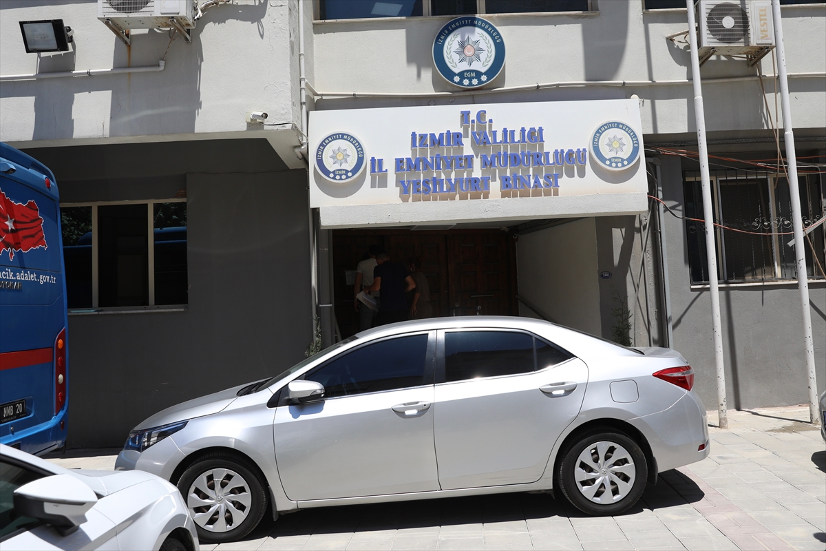 GÜNCELLEME – İzmir Menderes Belediye Başkanı Mustafa Kayalar gözaltına alındı