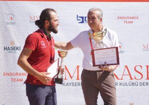 - Yarışmanın 80 kilometre etabı birincisi AK Parti Diyarbakır Milletvekili