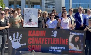 KIRKLARELİ (AA) – Kırklareli'nin Lüleburgaz ilçesinde İlknur Gökay Tuncel'i bıçaklayarak