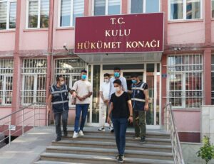 KONYA(AA) – Konya'nın Kulu ilçesinde, akrabalarının evindeki çelik kasadan 510