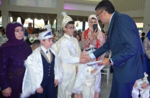 KÜTAHYA (AA) – Kütahya'da, 27 engelli çocuk için düzenlenen sünnet