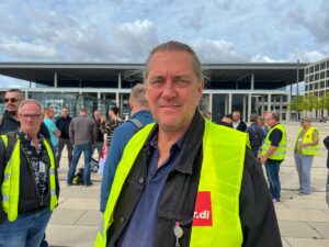 BERLİN (AA) – Alman hava yolu şirketi Lufthansa'nın uçakları, Verdi