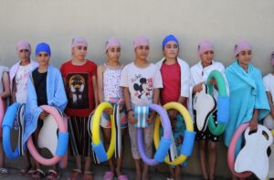 MARDİN (AA) – Gençlik ve Spor Bakanlığınca yürütülen "Yüzme Bilmeyen