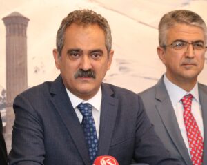 ERZURUM (AA) – Milli Eğitim Bakanı Mahmut Özer, 3-5 yaş