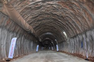 BİLECİK (AA) – Ulaştırma ve Altyapı Bakanı Adil Karaismailoğlu, Osmaneli-Bursa-Bandırma-Balıkesir