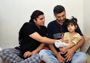 İSTANBUL (AA) – Pakistanlı aile 5 yaşında böbrek yetmezliği yaşayan