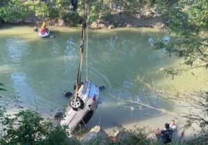 SAKARYA (AA) – Sakarya'nın Kocaali ilçesinde, kaza yaptıktan sonra Melen