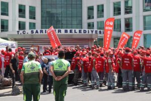İSTANBUL (AA) – DİSK'e bağlı Genel İş Sendikası öncülüğünde Sarıyer