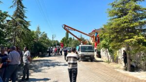 KONYA (AA) – Pençe-Kilit Operasyonu bölgesinde yaralandıktan sonra kaldırıldığı hastanede