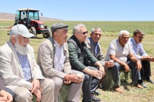 SİVAS (AA) – Sivas Valisi Yılmaz Şimşek, "Tarla Günü Etkinliği"nde