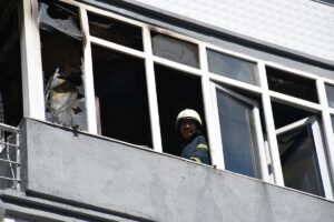 SİVAS (AA) – Sivas'ta 3 arkadaşın kaldığı bir evde çıkan