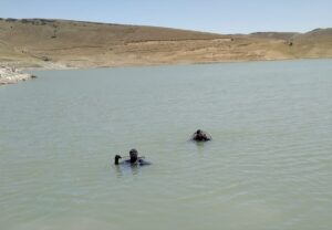 SİVAS (AA) – Sivas'ın Ulaş ilçesinde suya düşürdüğü oltasını almak