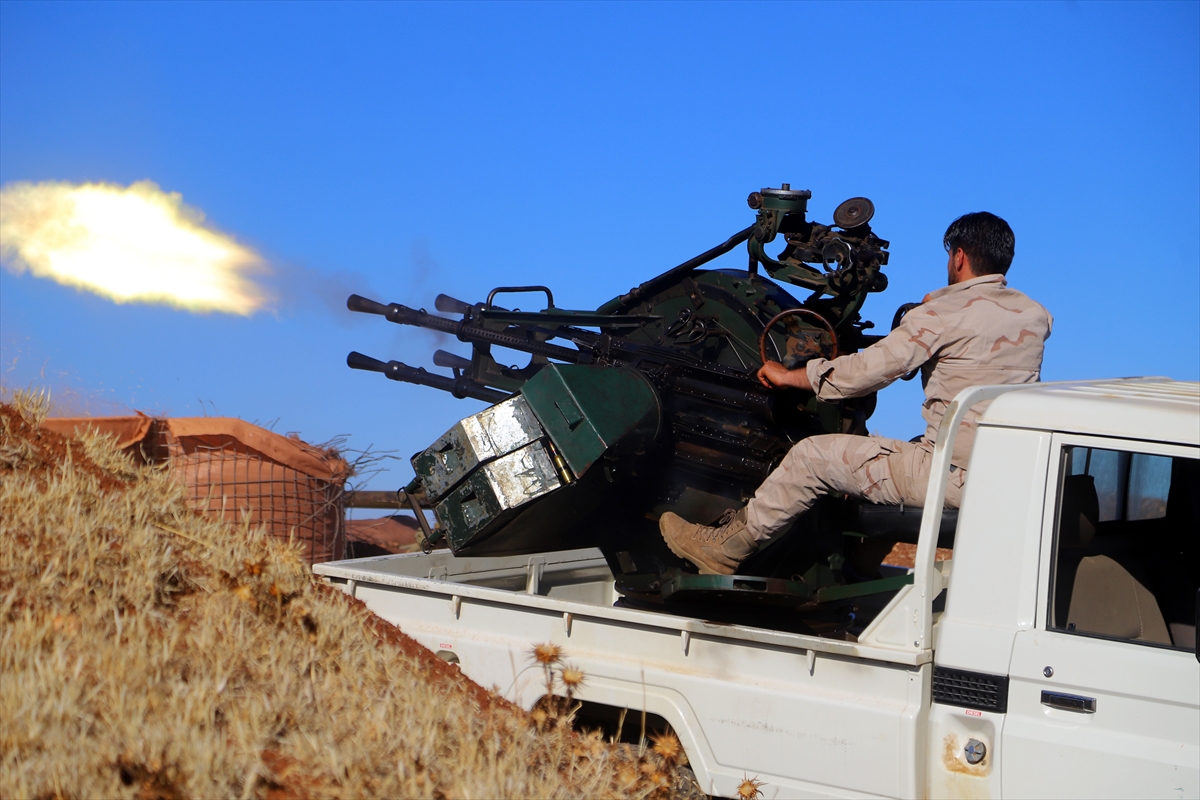 Tel Rıfat'ta yuvalanan YPG/PKK'nın SMO hatlarına sızma girişimi engellendi
