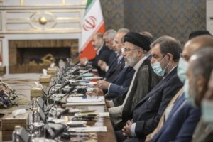 - Cumhurbaşkanı Erdoğan ve İran Cumhurbaşkanı İbrahim Reisi başkanlığındaki toplantı,