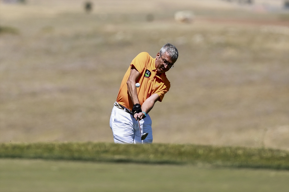 Türkiye Kulüpler Arası Golf Turu'nun 3. ayak müsabakaları Ankara'da başladı
