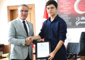 KAYSERİ (AA) – Yükseköğretim Kurumları Sınavı'nın (YKS) Alan Yeterlilik Testleri