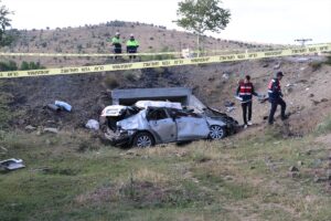 YOZGAT (AA) – Yozgat'ta otomobilin menfeze düşmesi sonucu bir kişi