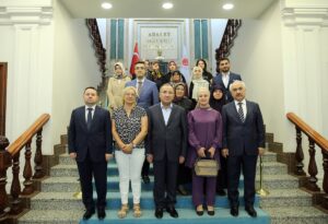 ANKARA (AA) – Adalet Bakanı Bekir Bozdağ, bağımlılıkla ve bağımlılık