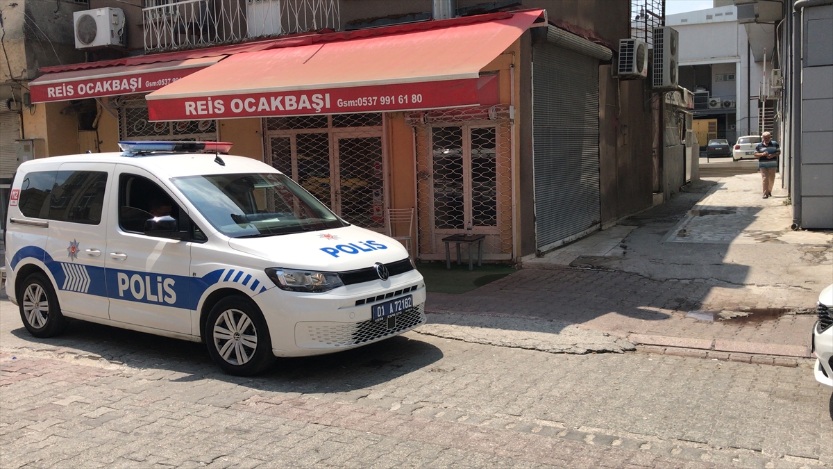 Adana'da iş yerinde silahlı saldırıya uğrayan kişi hayatını kaybetti