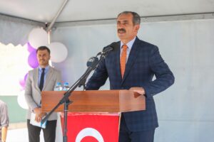 - "İstanbul Büyükşehir Belediyesi algı operasyonları için bir ajansa 845