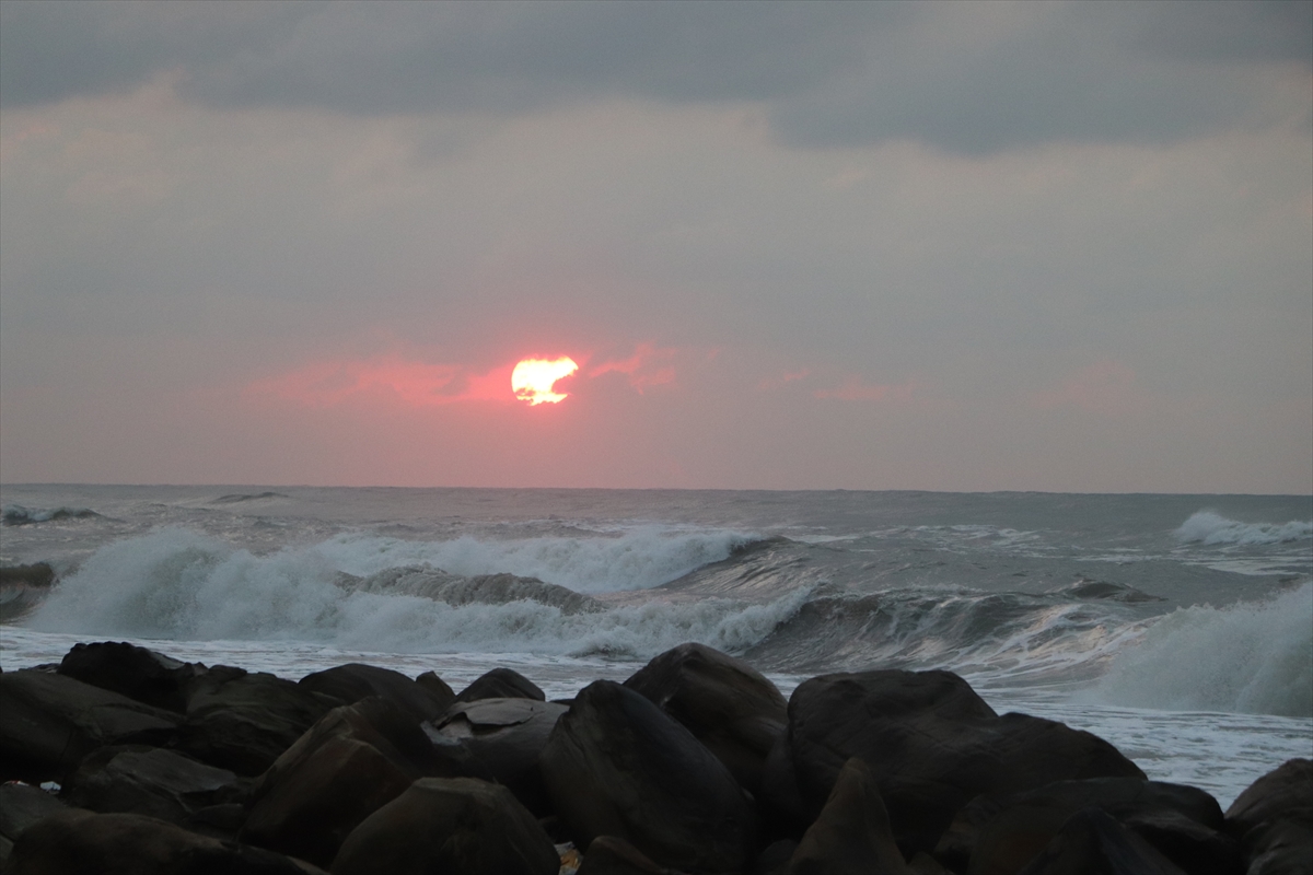 DÜZCE (AA) – Düzce'nin 38 kilometre sahil şeridine sahip Akçakoca