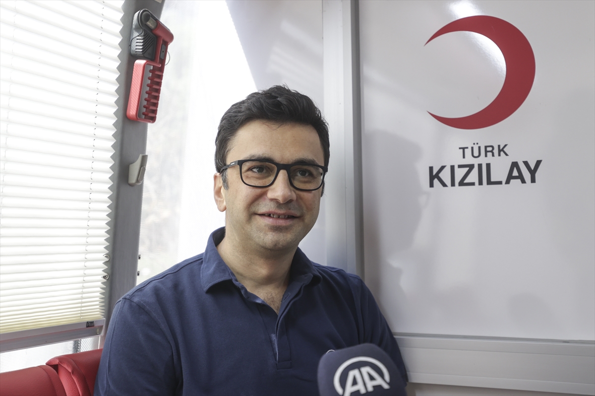 Anadolu Ajansı personeli kan bağışında bulundu