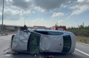 - Kazada yaralanan çift hastaneye kaldırıldı