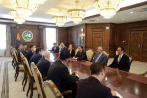 ANKARA (AA) – Anayasa Mahkemesi Başkanı Zühtü Arslan'a, Moğolistan'da Kutup